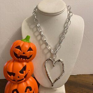 DHARMA STATEMENT NECKLACE